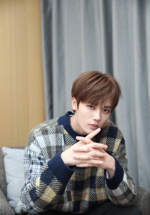 林彦俊暖男写真