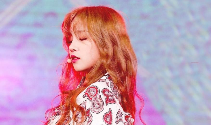 奔跑吧跑男宋雨琦整容了吗？有没有黑历史？宋雨琦出道前高中照片