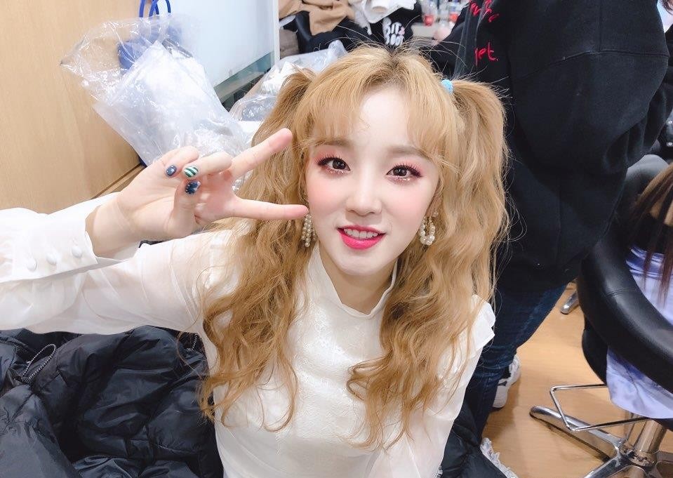 奔跑吧跑男宋雨琦整容了吗？有没有黑历史？宋雨琦出道前高中照片