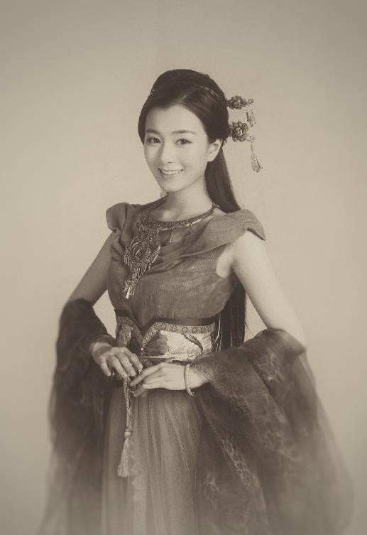 郑舒环古装照