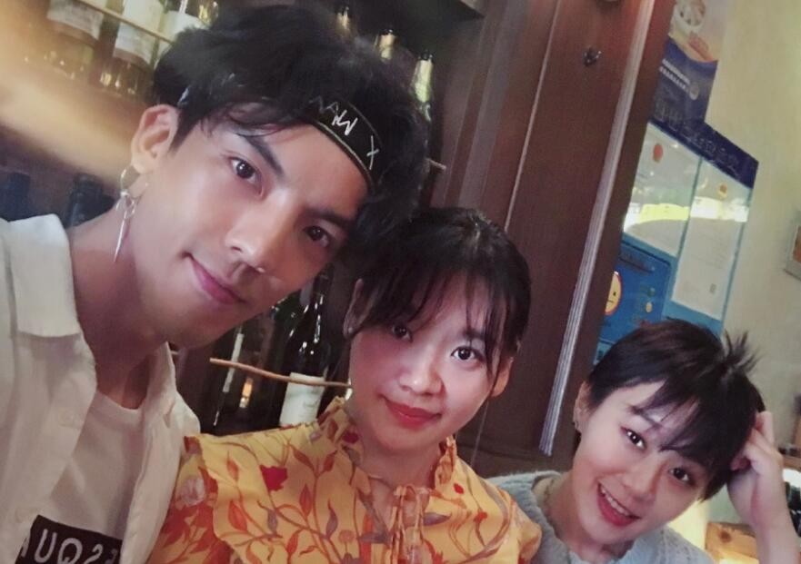 破冰行动钟伟是谁扮演的？赵嘉良小弟钟伟扮演者洪浚嘉个人资料、写真生活照