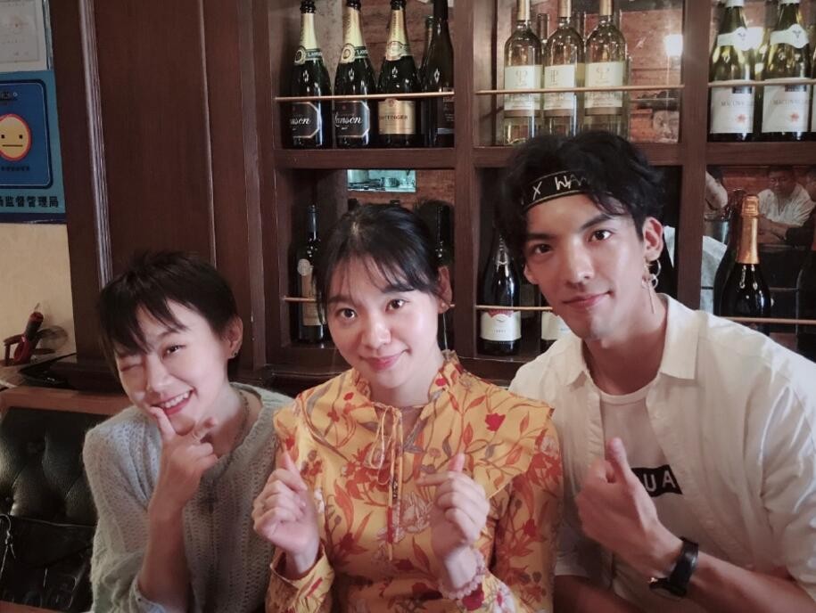 破冰行动钟伟是谁扮演的？赵嘉良小弟钟伟扮演者洪浚嘉个人资料、写真生活照