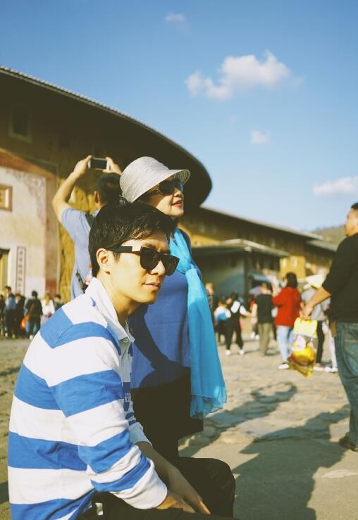 李东恒和妈妈合照