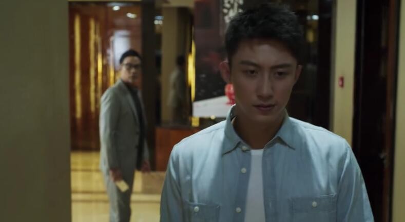 破冰行动:李飞拉拢林宗辉当线人,赵嘉良和儿子李飞相遇