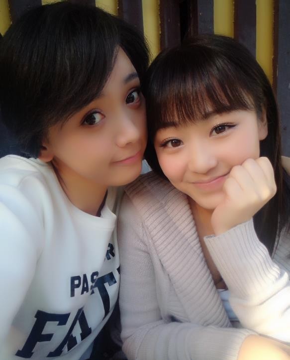 李晓峰闺蜜合照