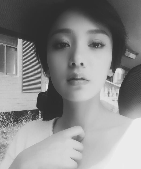 李晓峰可爱自拍照