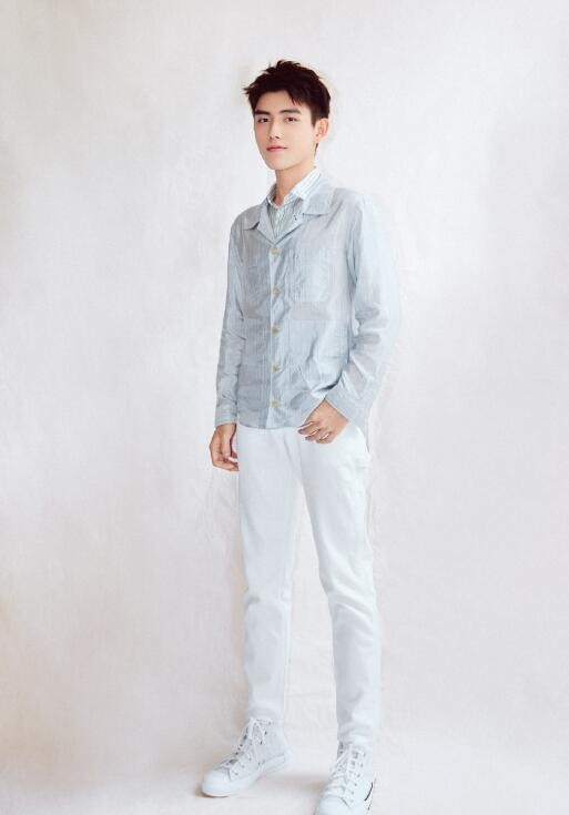 陈飞宇阳光写真