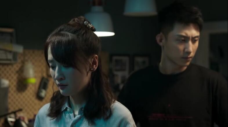 破冰行动有感情戏吗?李飞和陈珂的关系是什么?李飞和陈珂结局在一起了吗?
