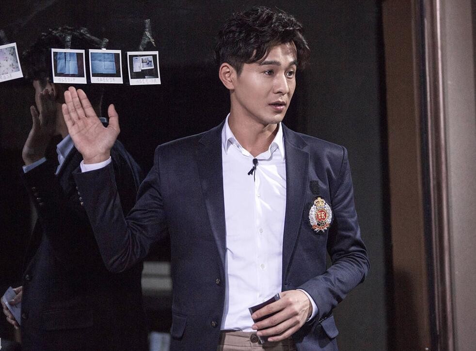 乔振宇《明星大侦探》节目照