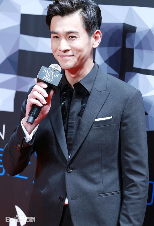 乔振宇出席活动照