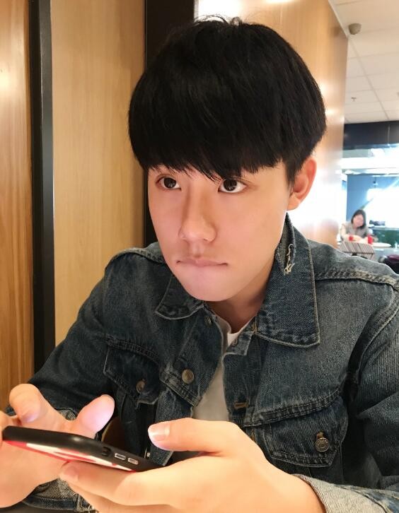 《小欢喜》方一凡是谁扮演的？《小欢喜》方一凡扮演者周奇个人资料、写真生活照