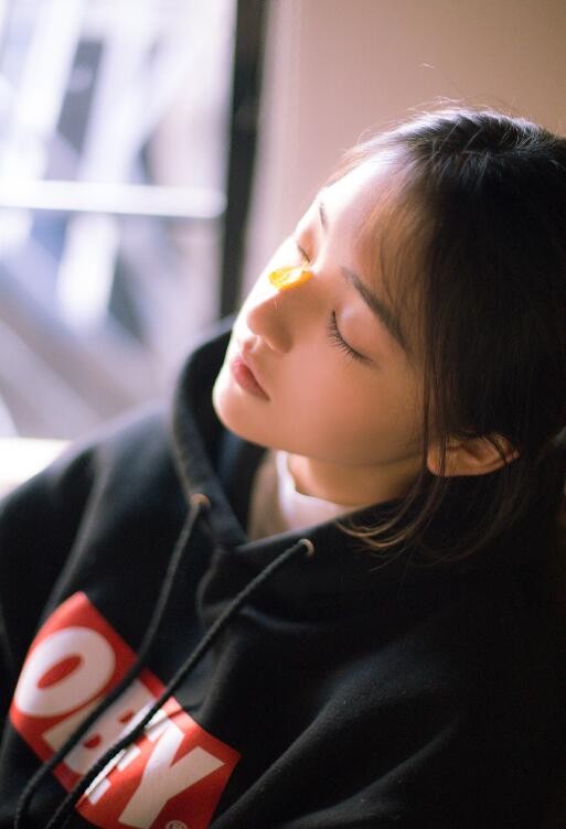 陈昊蓝唯美写真