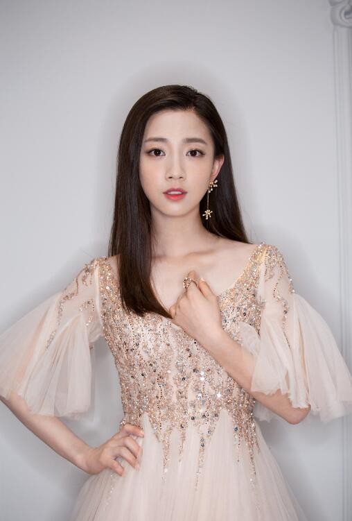 马梦唯淑女写真