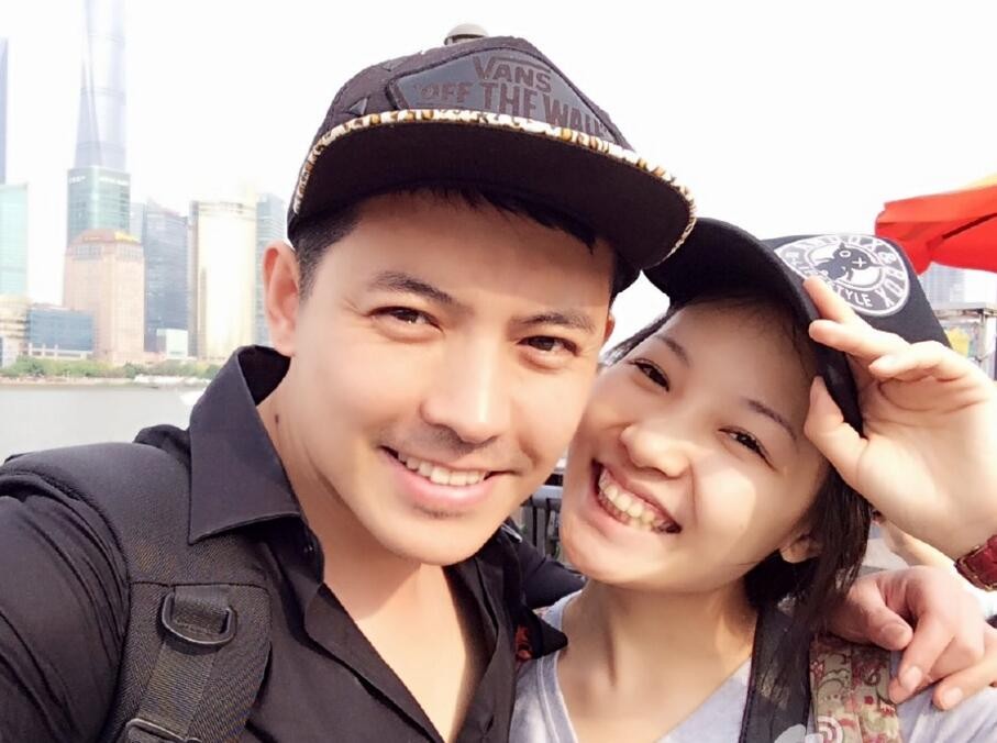 崔鹏个人资料简介 崔鹏和女友合照