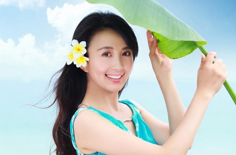 杨童舒户外写真