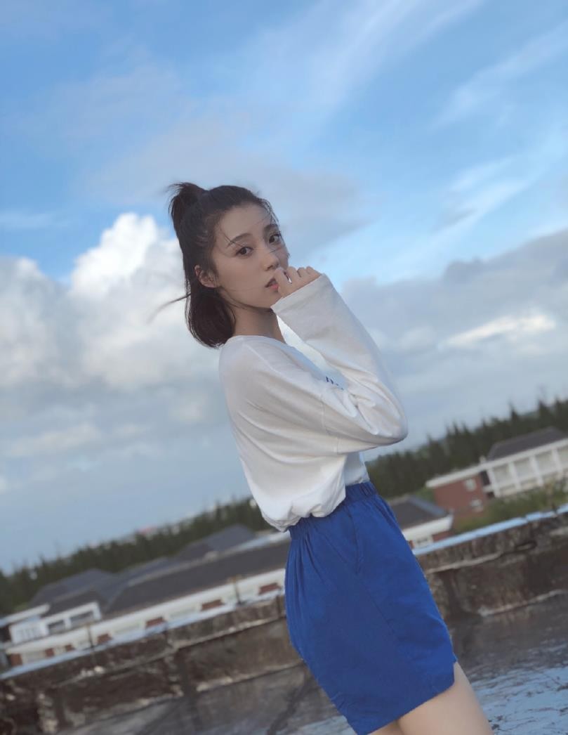 安泳畅户外写真