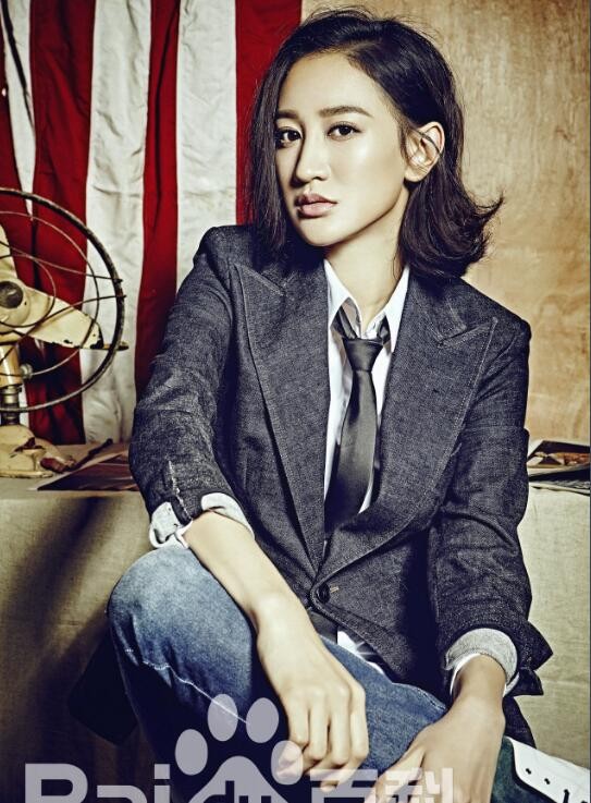 曾泳醍个性大片