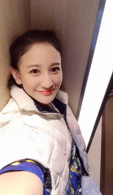 曾泳醍素颜生活照