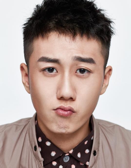 少年派江天昊是谁饰演的？江天昊扮演者姜冠南个人资料、写真及生活照欣赏