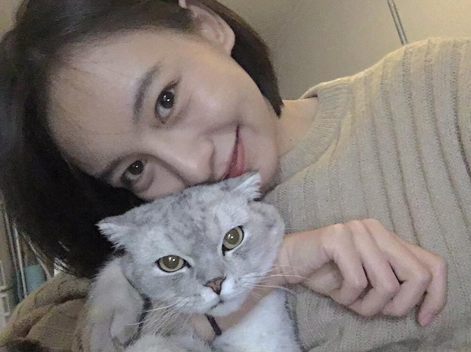 吴雅君萌宠照