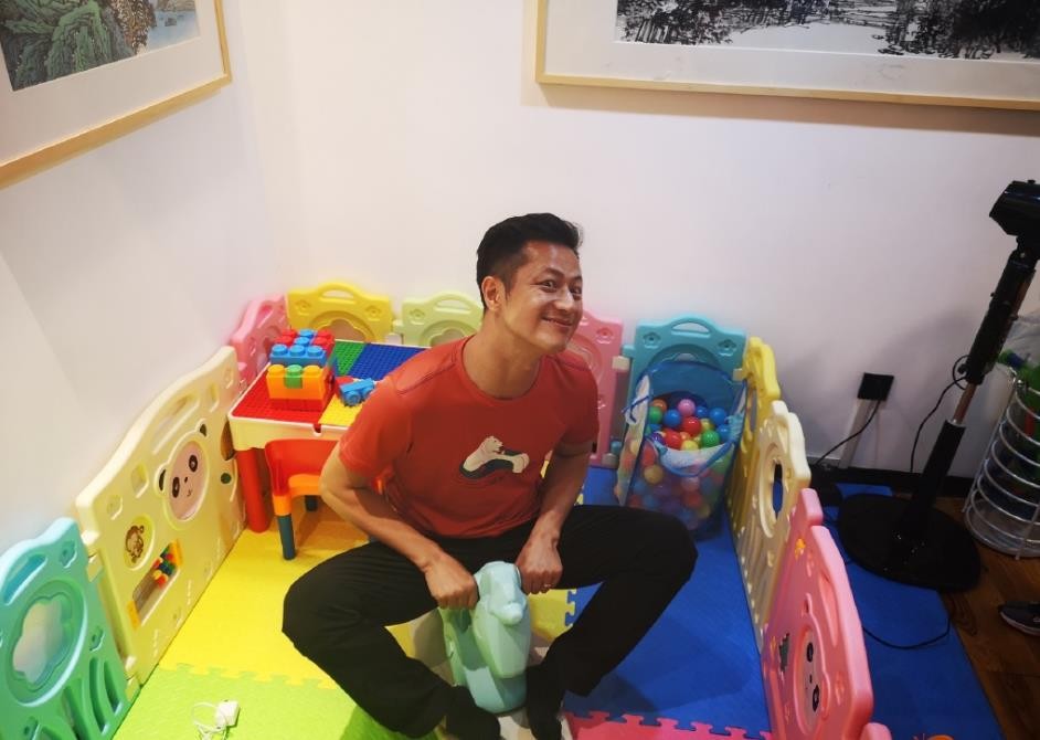 林江国生活照