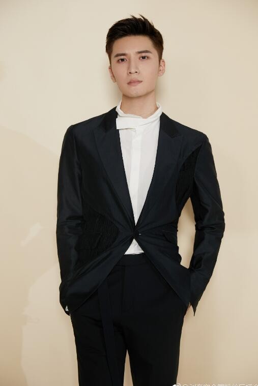 刘海宽绅士写真