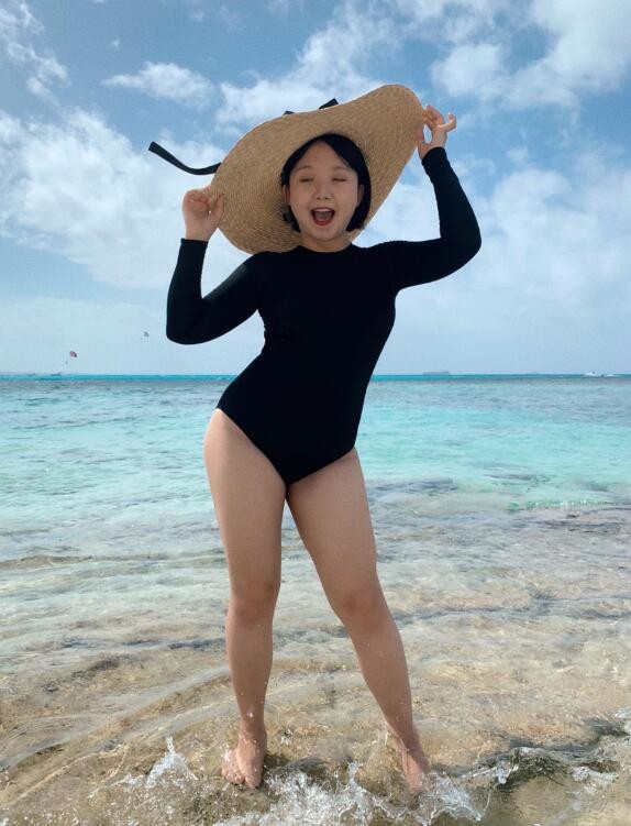 辣目洋子比基尼写真