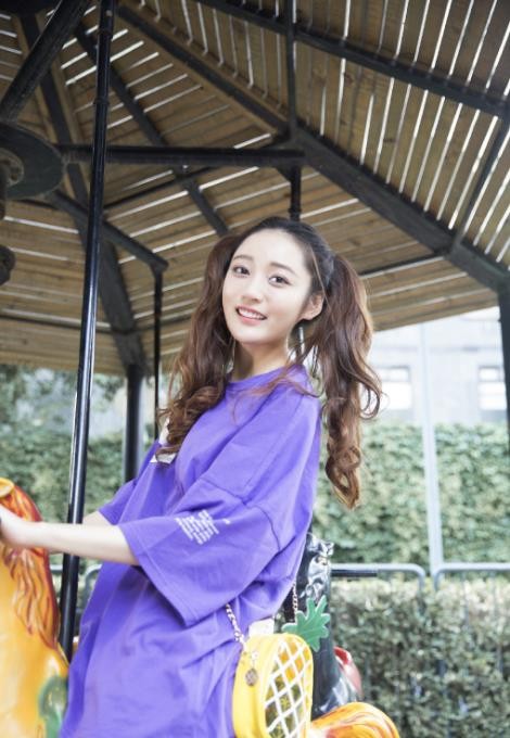 韩沐依生活照