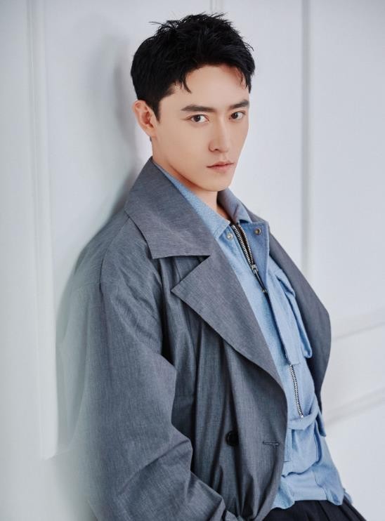 赵毅新个人写真