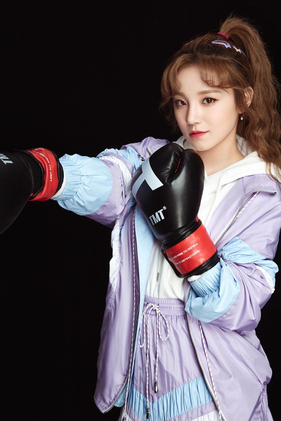 宋雨琦高马尾运动装写真