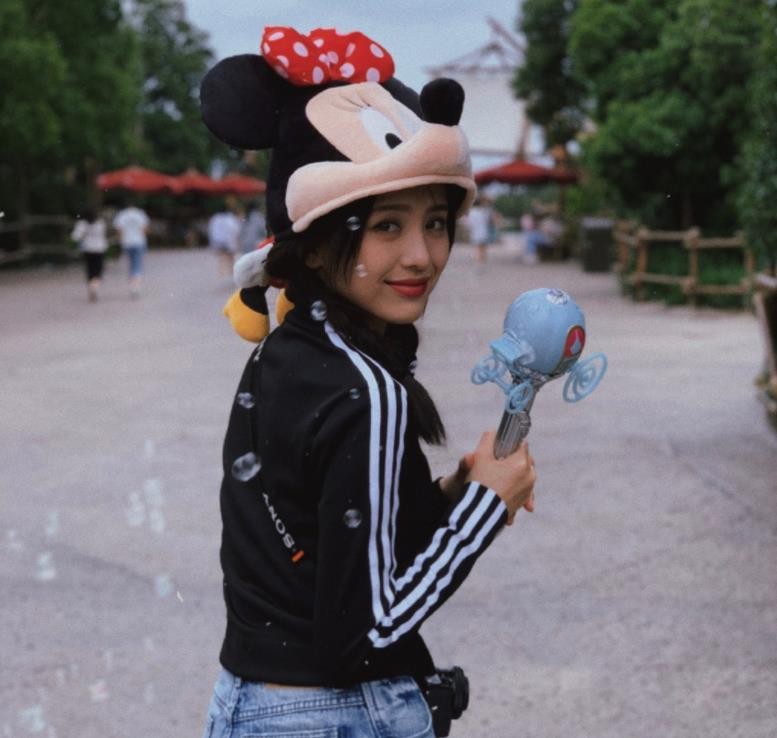 罗秋韵个人资料简介 罗秋韵家庭背景