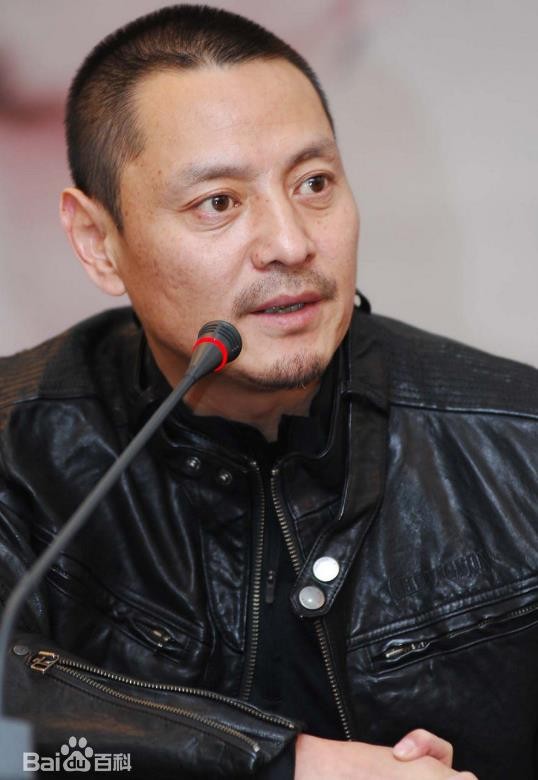尹铸胜活动照