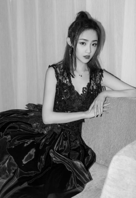 九州缥缈录嬴玉是谁饰演的？嬴玉扮演者吴佳怡个人资料、写真及生活照欣赏