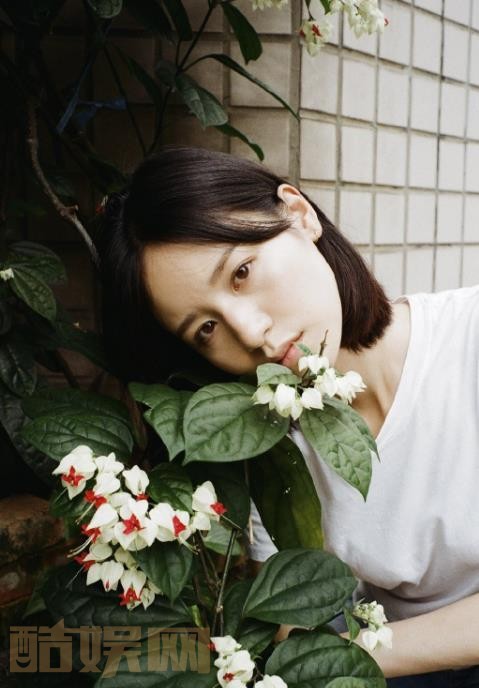 袁子芸个人写真