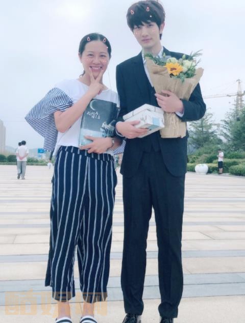合影照