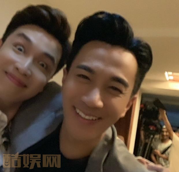 合影照