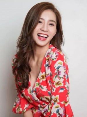 潘蕾亦
