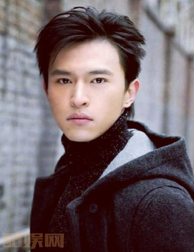 胡海锋早期青涩写真