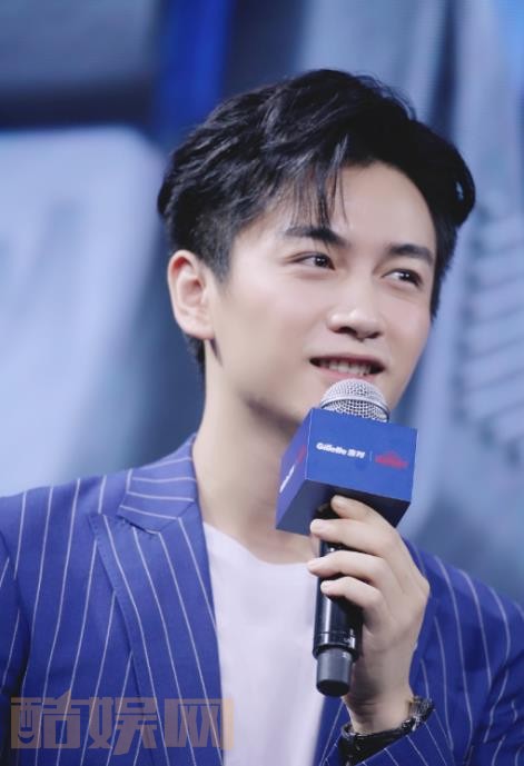 陈晓活动照