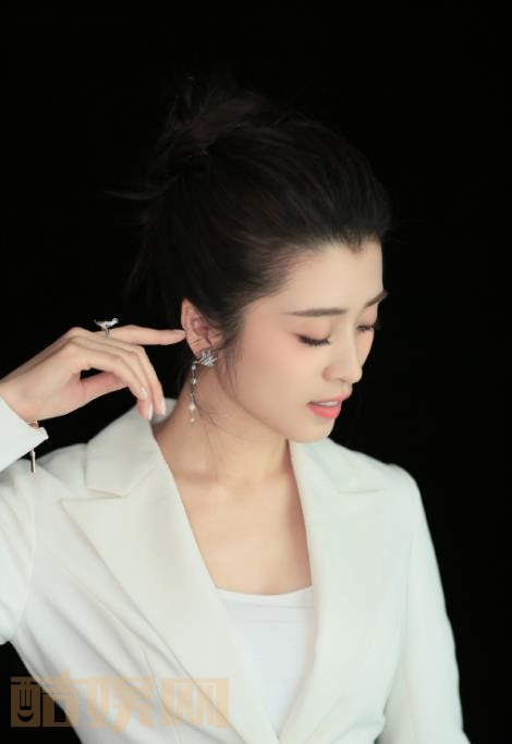 遇见幸福邵邵是谁饰演的？邵邵扮演者李若嘉个人资料、写真及生活照欣赏