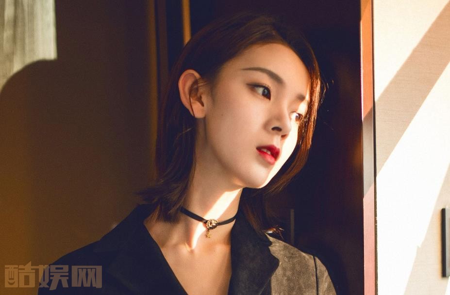 电视剧穿盔甲的少女剧情分集介绍第2集