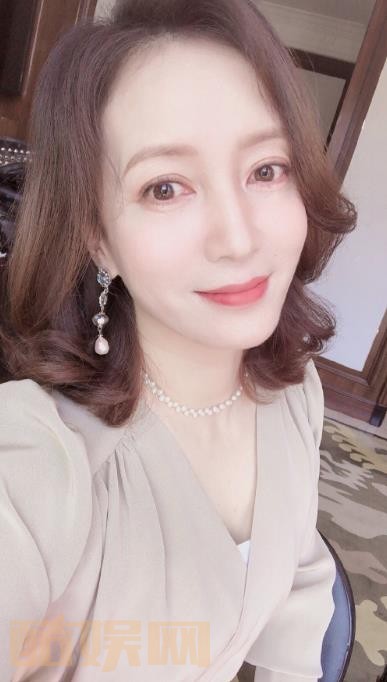 胡小庭素颜自拍照