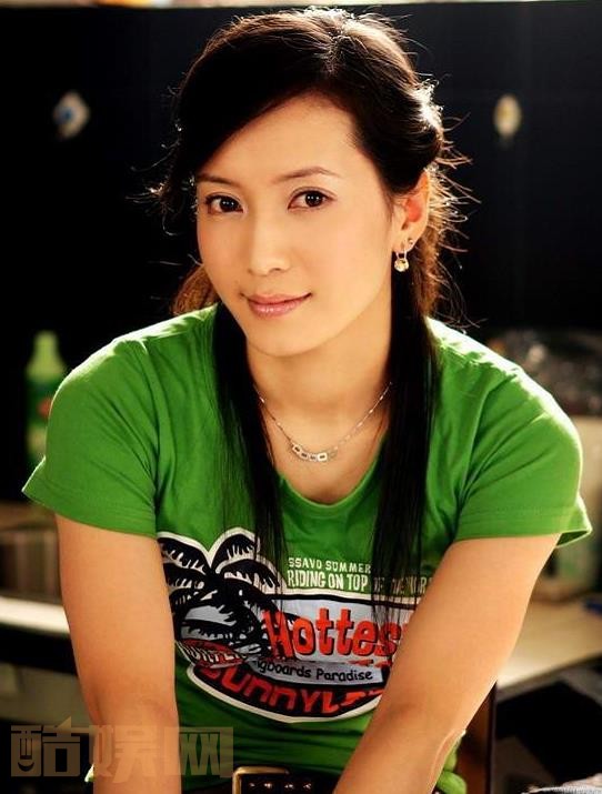 胡小庭早期青涩写真