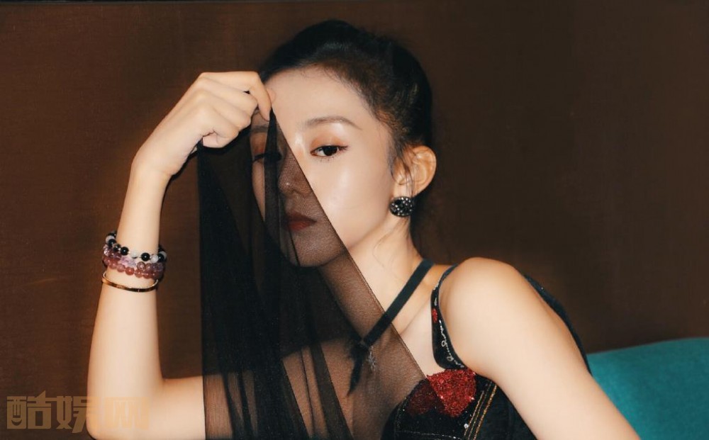 遇见幸福萧春泥是谁饰演的？萧春泥扮演者徐沐婵个人资料、写真及生活照欣赏