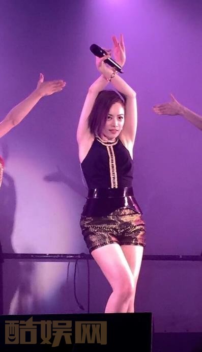 徐怀钰演唱会现场照