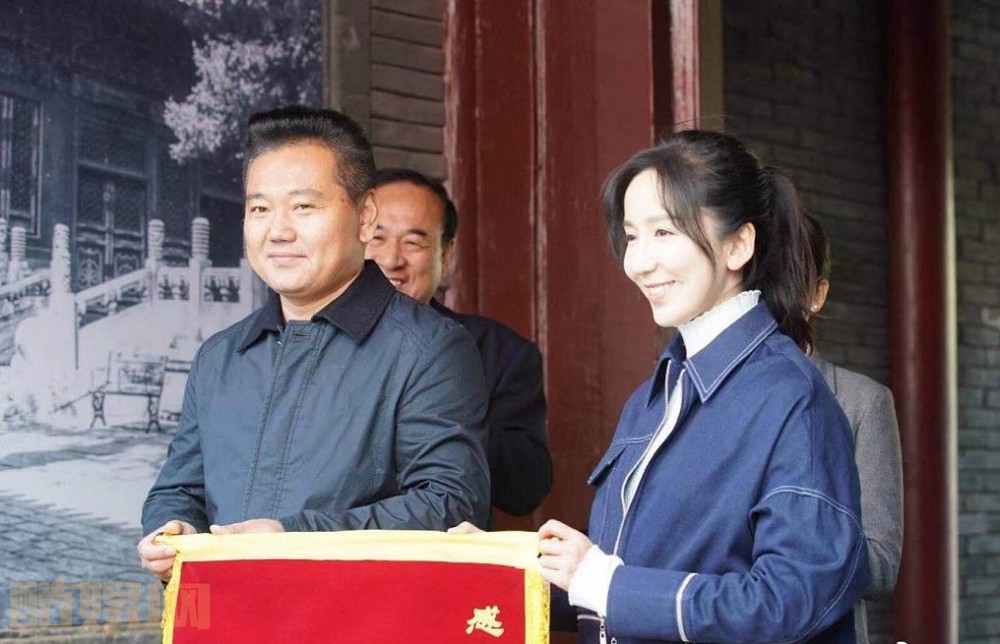 我爱北京天安门片场照