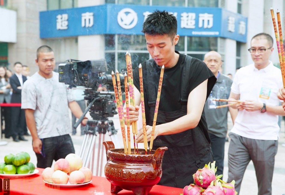 迷雾追踪剧情介绍