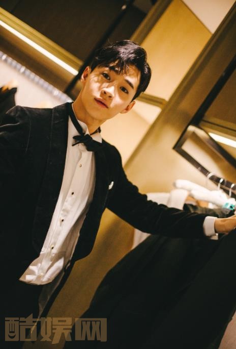 刘宪华西装写真