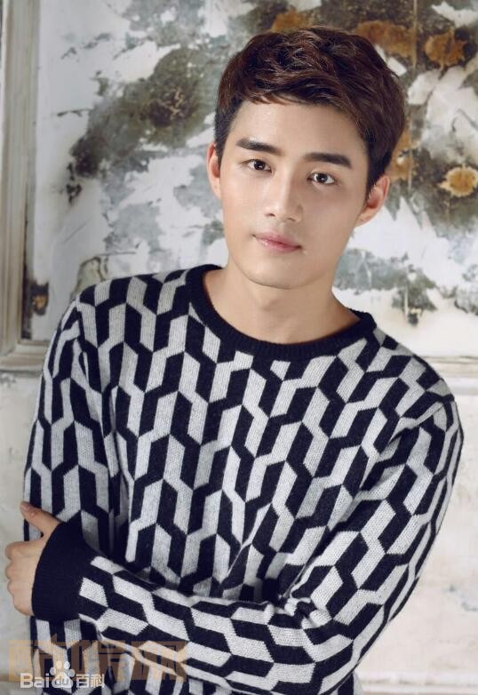 张家鼎帅气写真