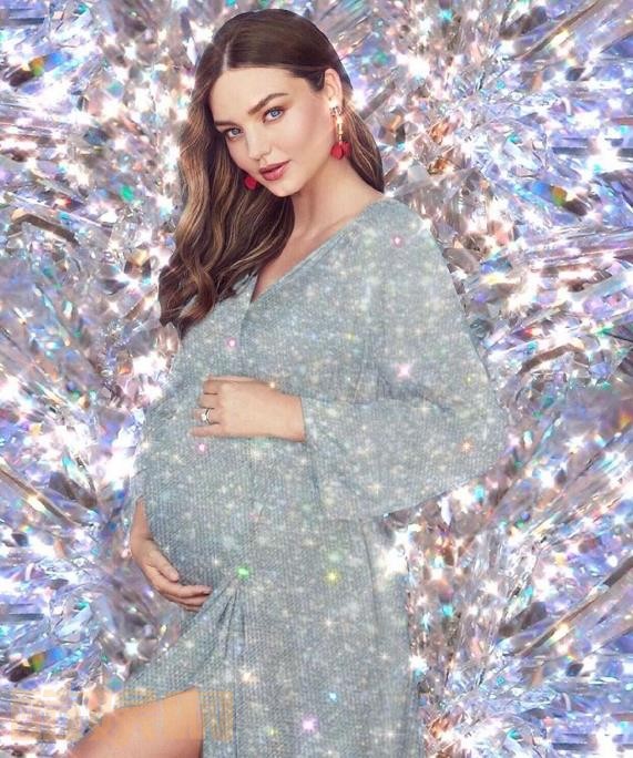 米兰达可儿怀孕照